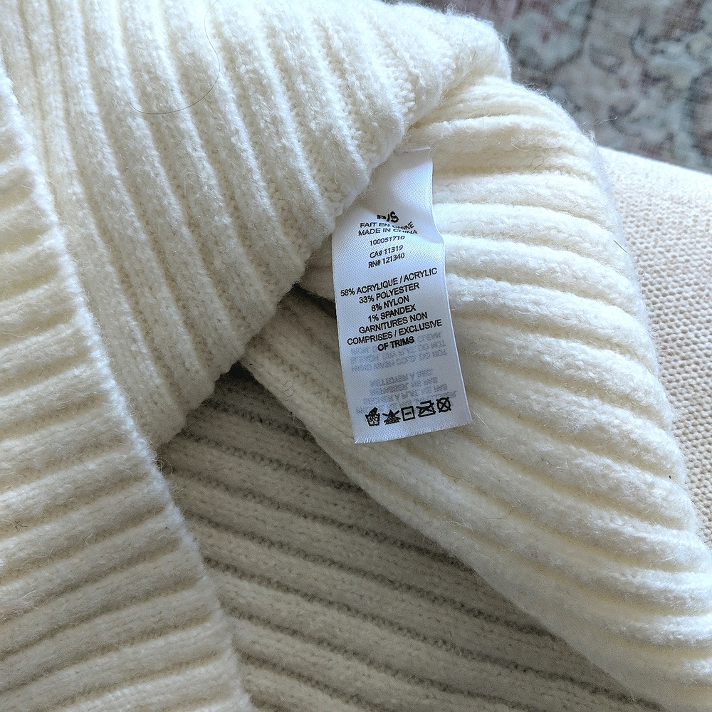 NWOT Dynamite Ivory Sweater - Picture 4 of 5